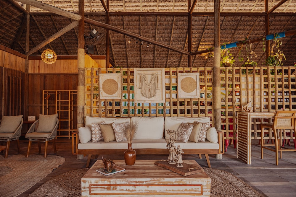 Ventana Hotel