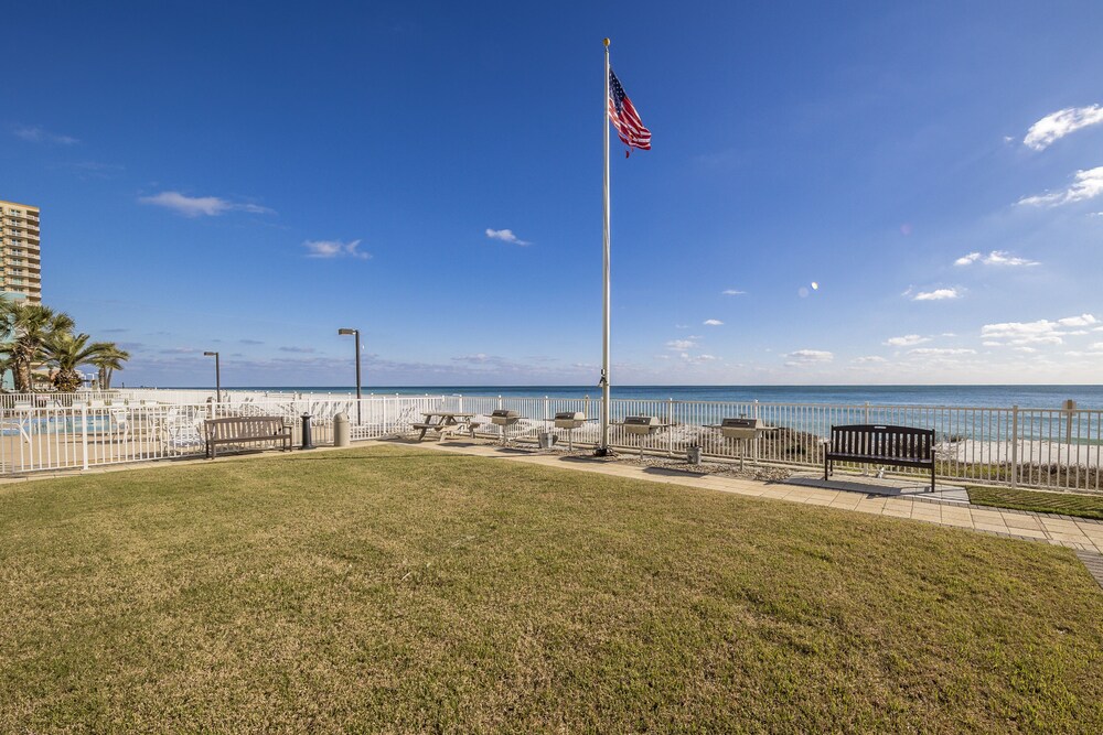 Surfside Shores 1501