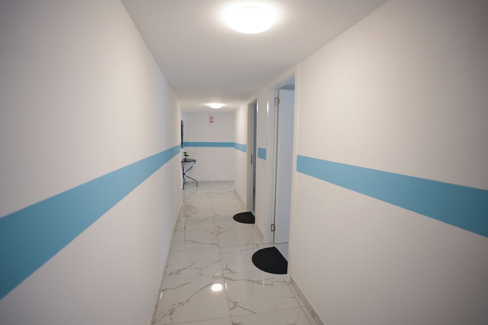 Enles Hotel