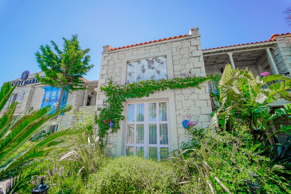 Alacati Marina Palace Otel - Image 37