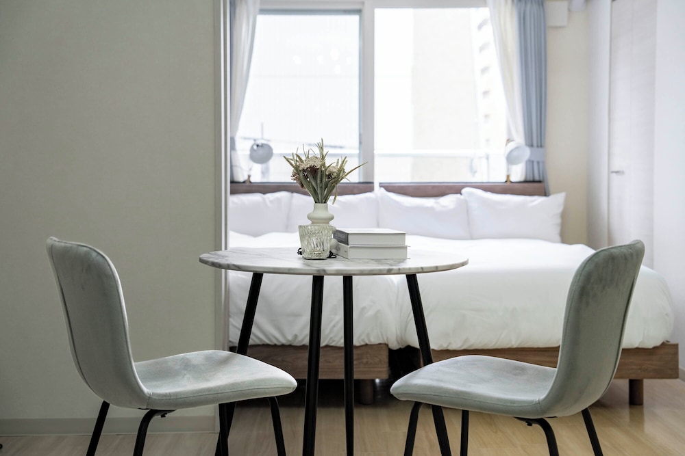 HILLS SAPPORO 402