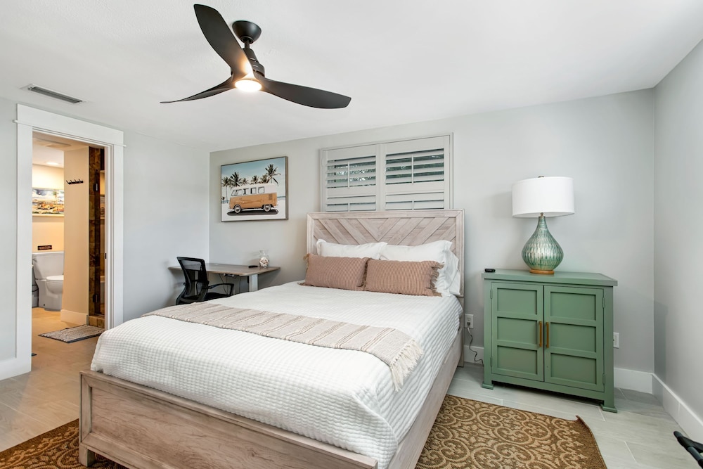 Sarasota Resort-like Living Near Siesta Key For 10