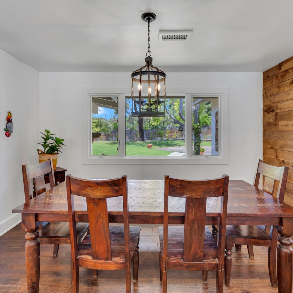 Lone Jack House- Private Gated Home Pool Spa BBQ view 2