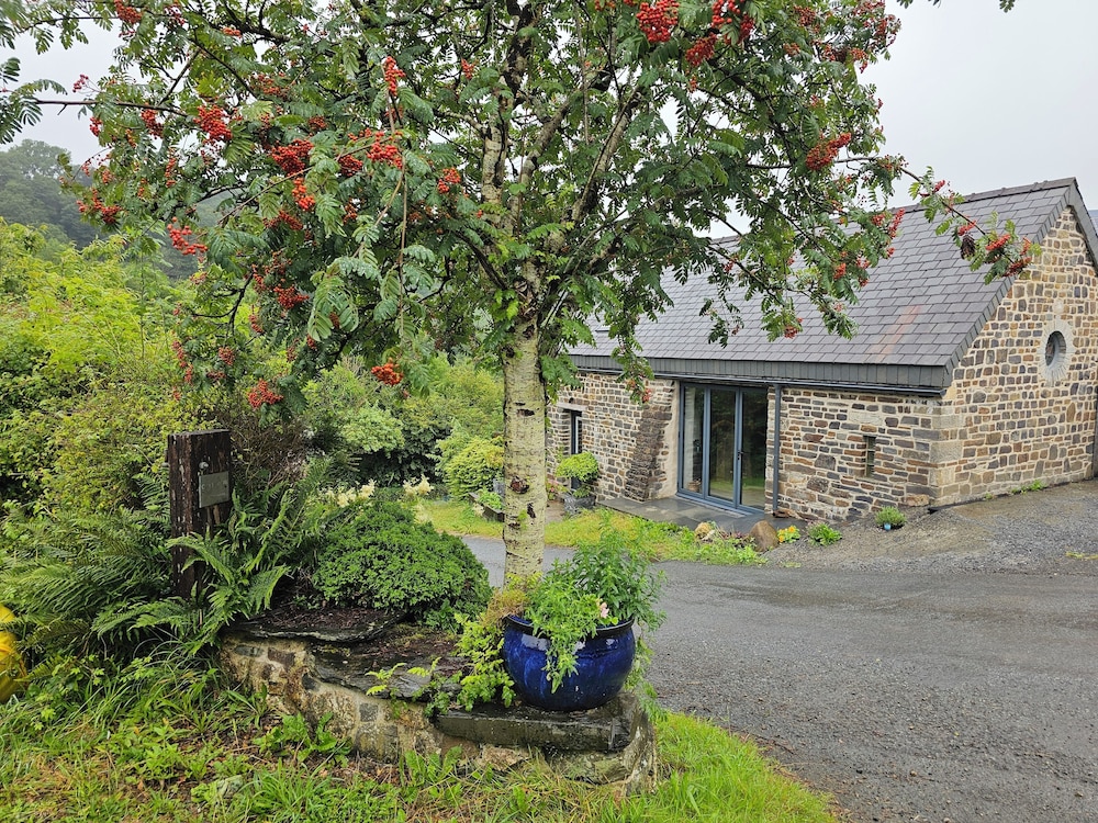The Stone Barn