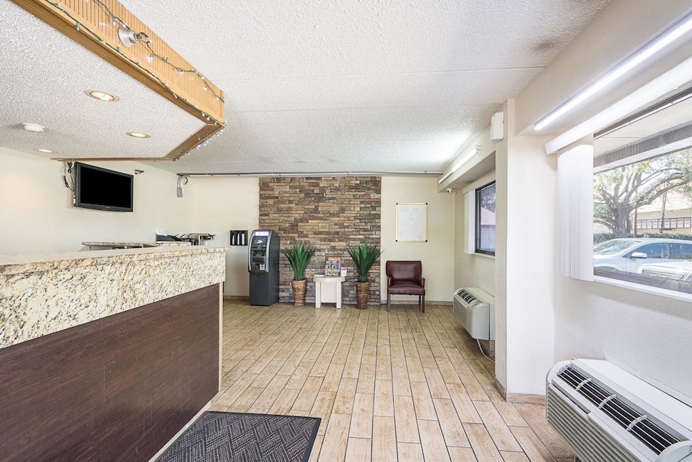 Rodeway Inn Tampa near Busch Gardens - USF, Bilde 11