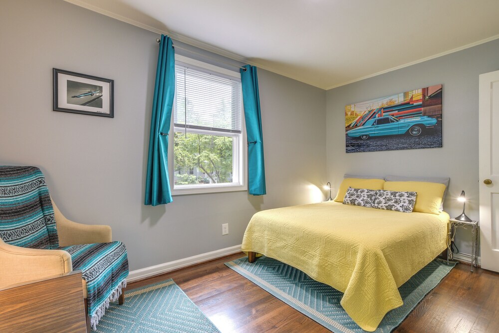 Freshly Renovated Raleigh Home Near Downtown! view 4