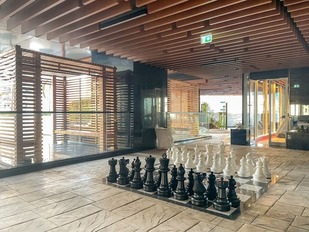 Awesome Studio Apartment With Burj Khalifa View at Business Bay