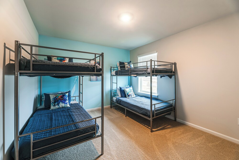 6 Mi to Bethany Beach: Family Home w/ Pool Access!