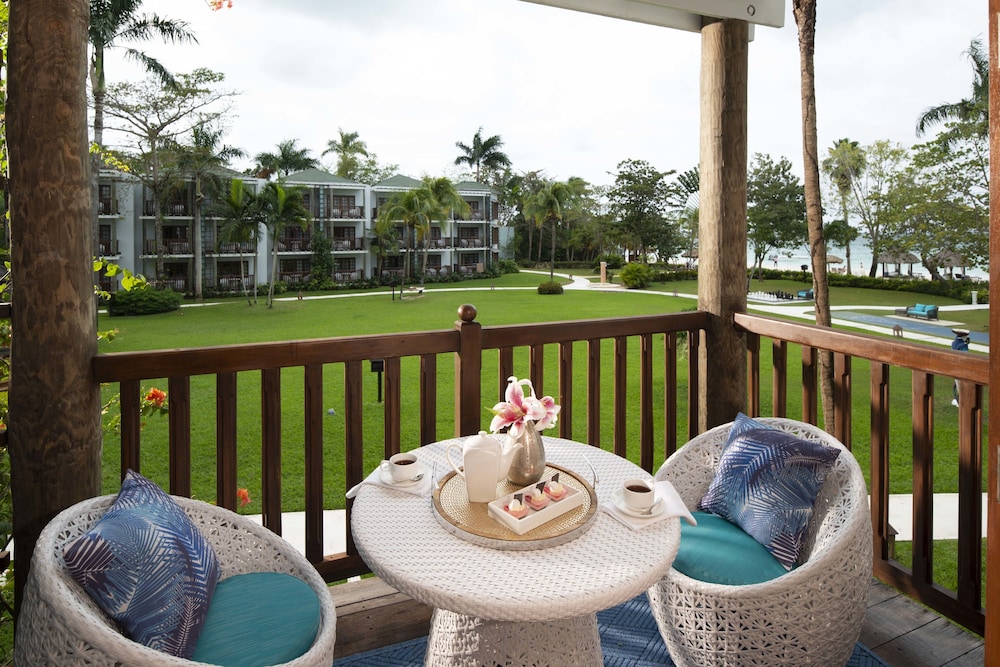 Jamaica Vacations - Beaches Negril Resort - ALL INCLUSIVE - Property Image 9