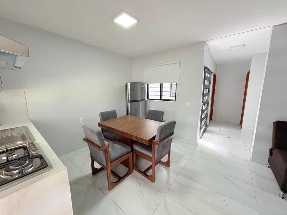Residencia Gran Coyula Orange A