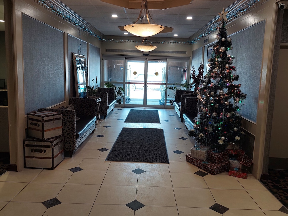 Savai Hotel - Property Image 1