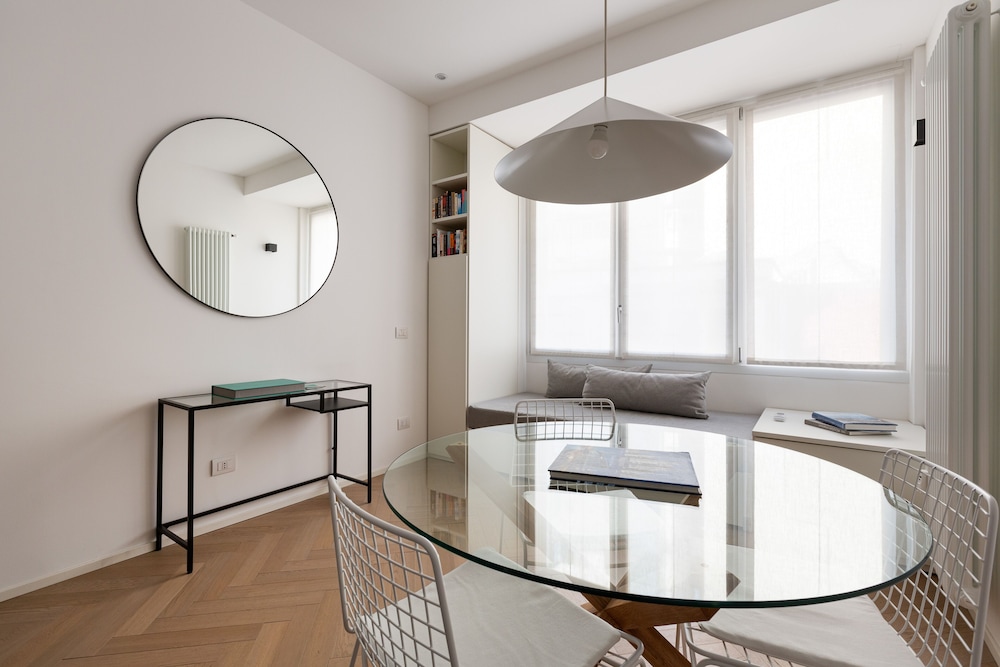 Brera Apartments in Garibaldi