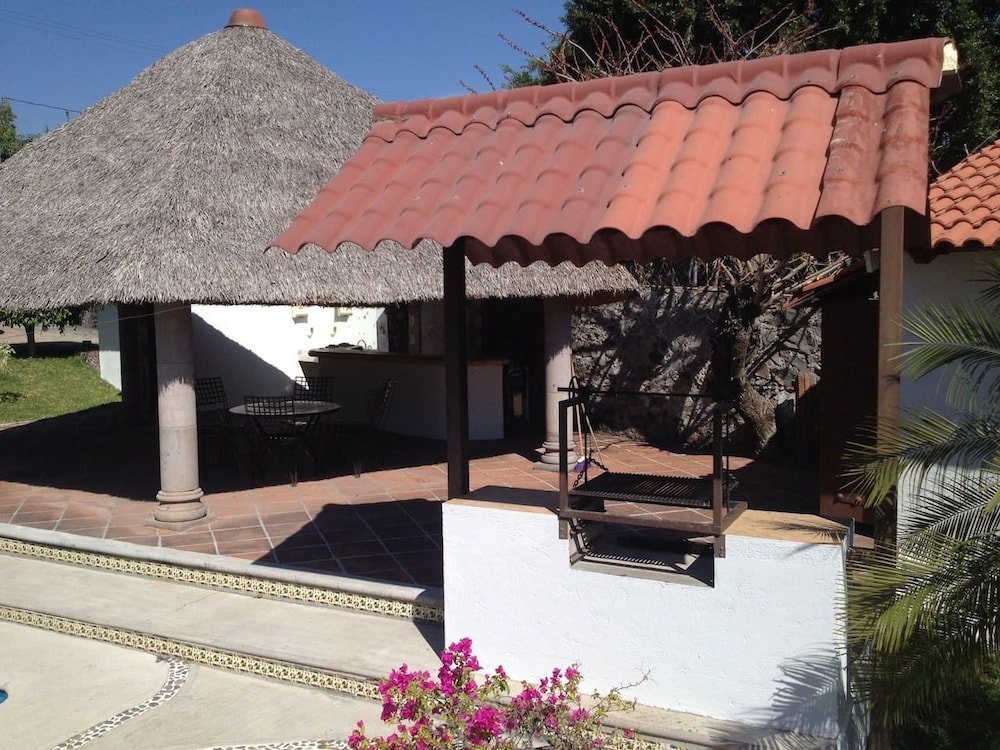 Photo 19
