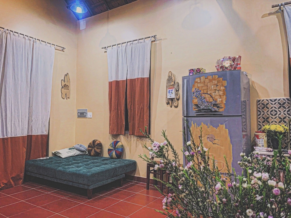 LoiLoi's home