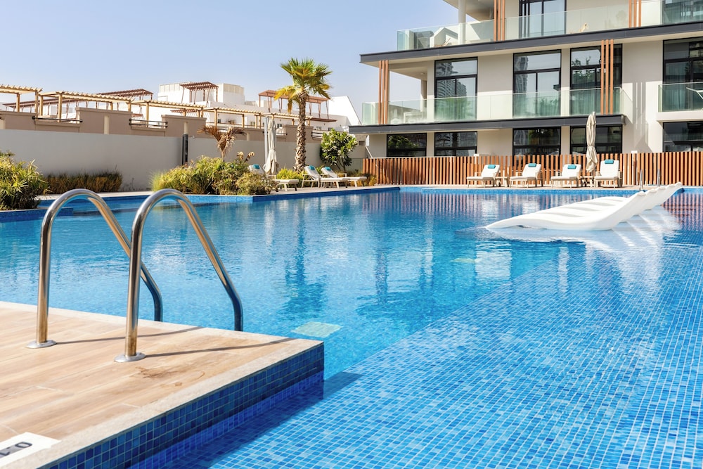 Waves - Tranquil Living 2BR Apt in JVC with City Views