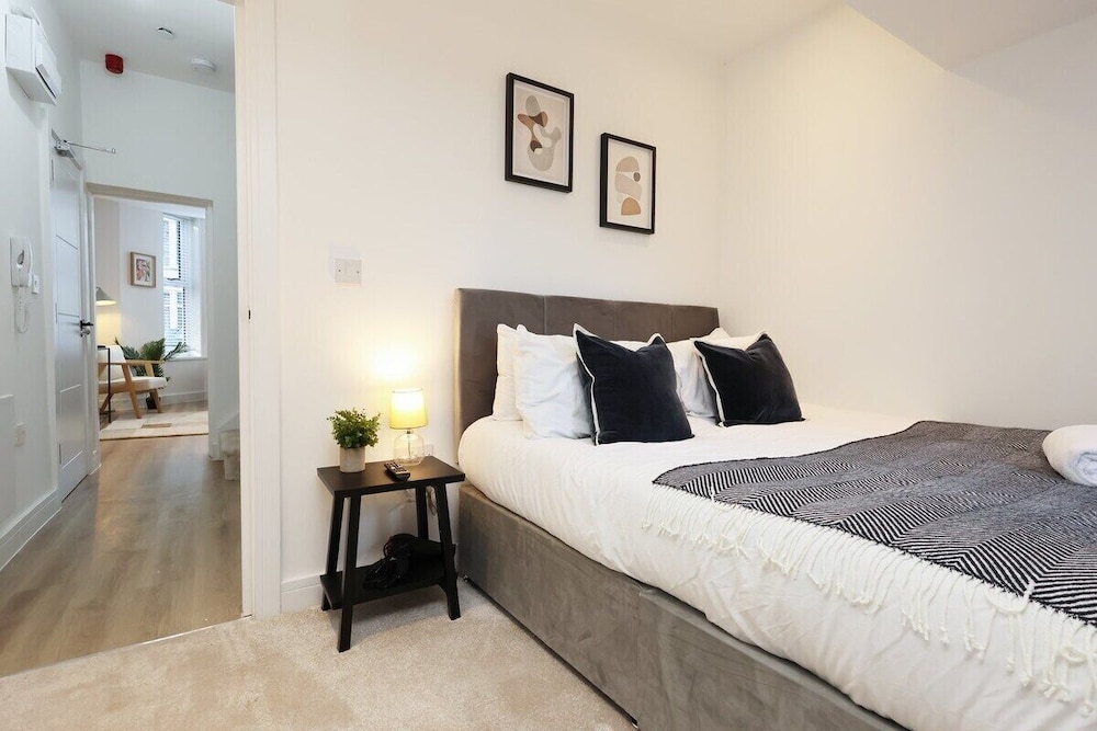 Modern & Cosy 2 Bed Flat in Charming Roath