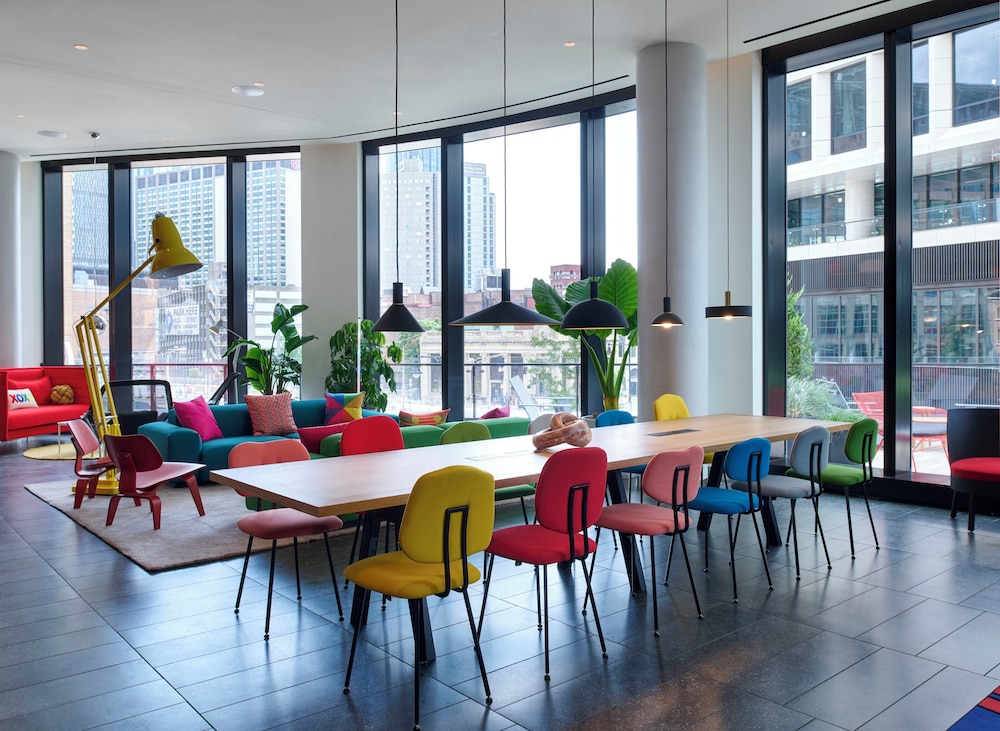 citizenM Boston Back Bay 4