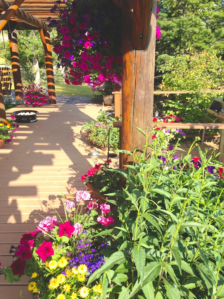 Whitewater Lodge