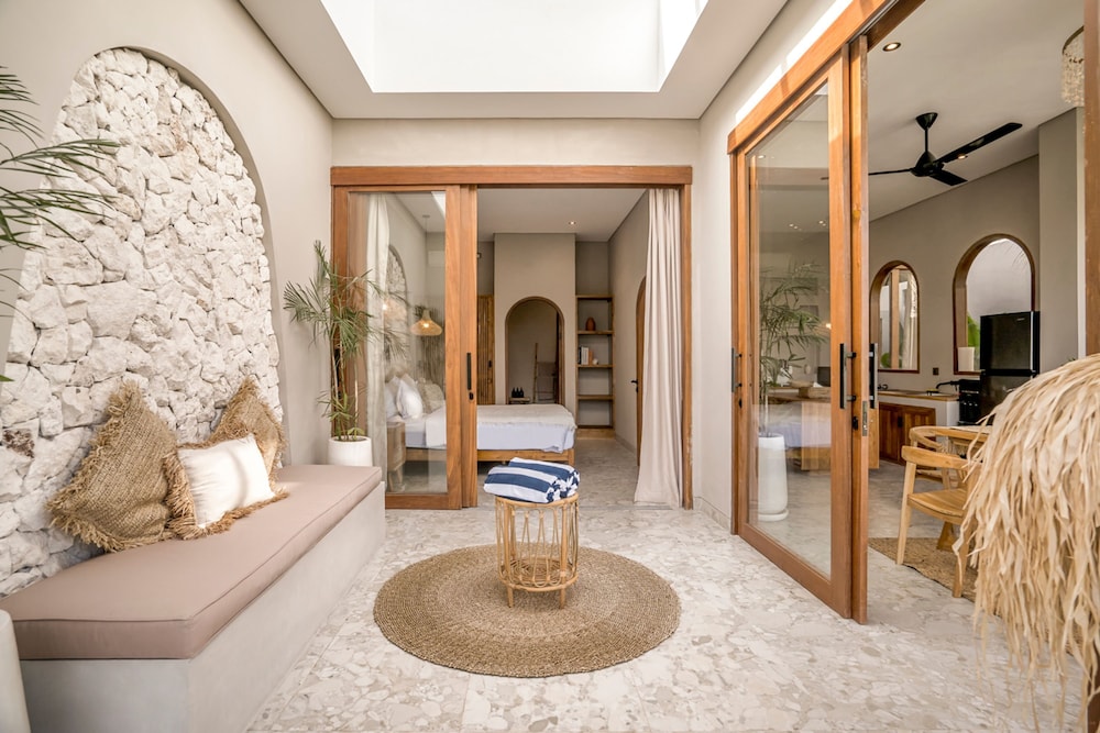 Villa Bayu by Alfred in Bali - Cozy 2BR Villa w Stunning Ricefield View
