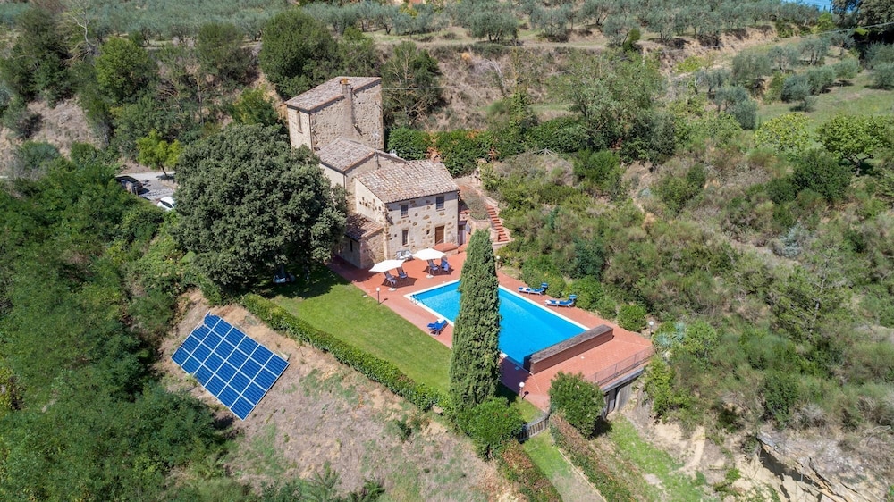 Le Grazie 8 in Montepulciano view 3