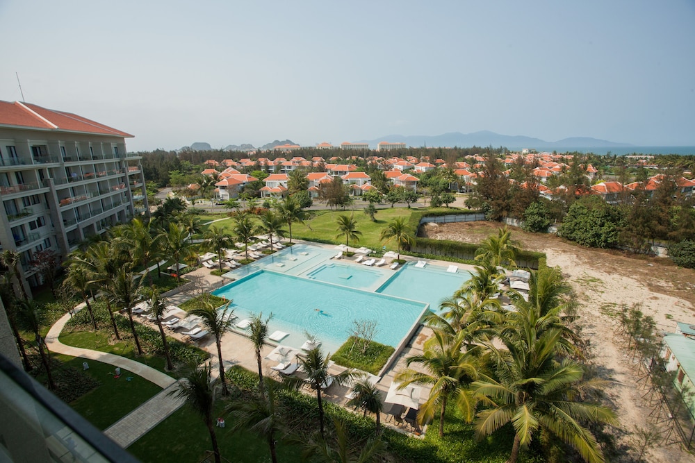 Ocean Luxury Villas Danang