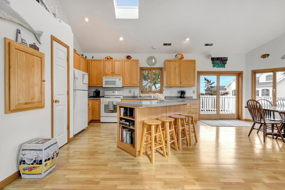 Pepper Avenue 23
