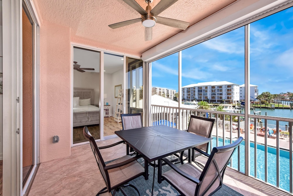 Palm Harbor #202e
