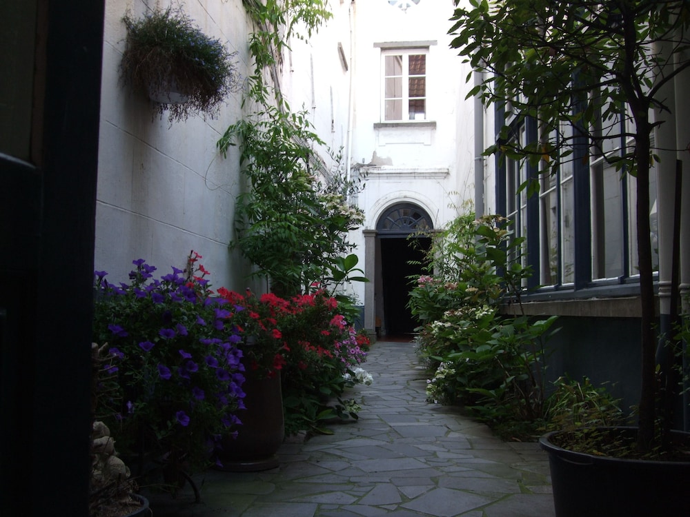 Photo 36