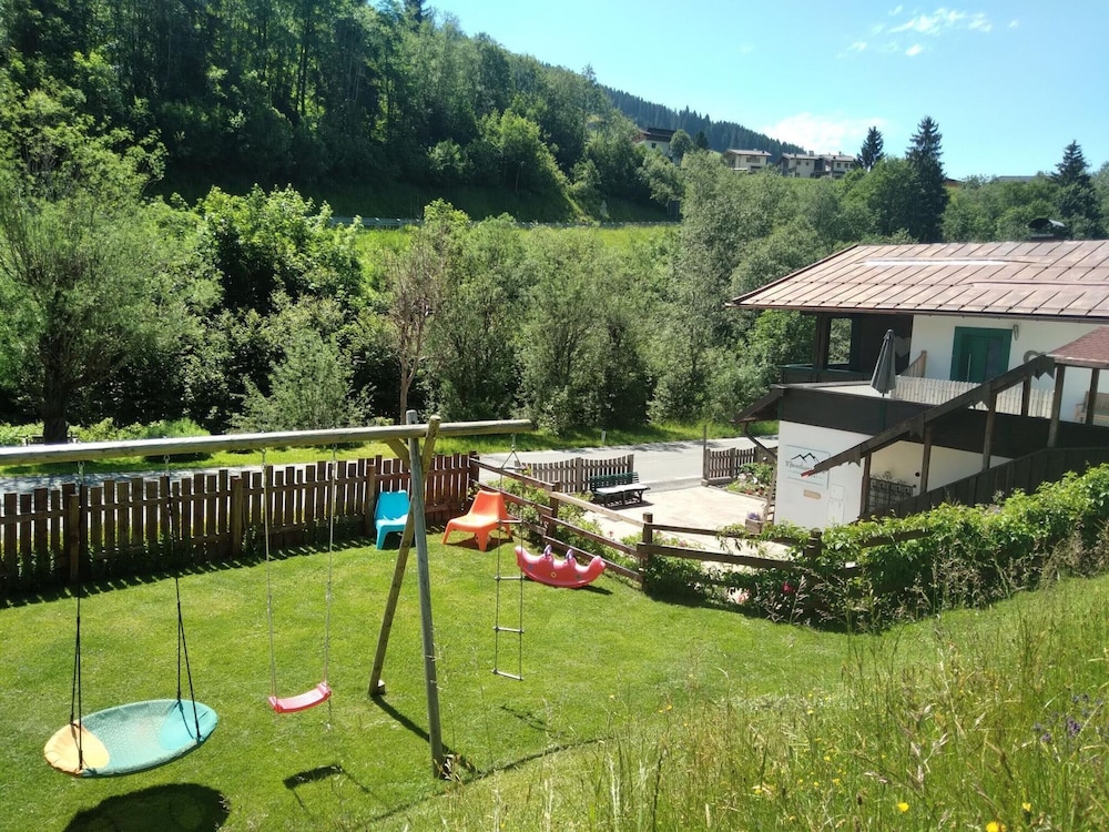 Apartment in Dienten Near Gabuhel Ski Lift