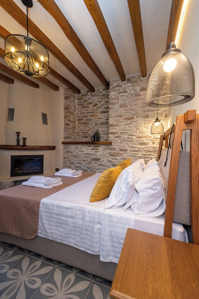 Nostos Country House
