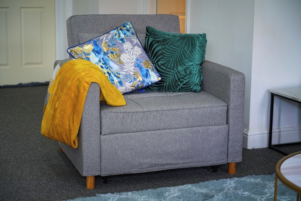 Cosy Luxury Apartment in Milton Keynes