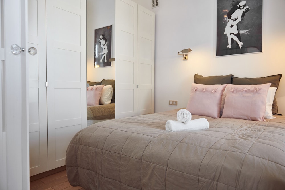 Apartment Warsaw Gorskiego by Renters view 2