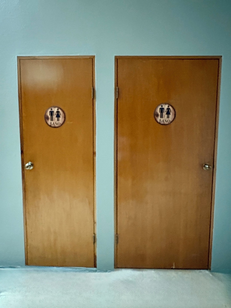 HOSTEL OF SANTURCE