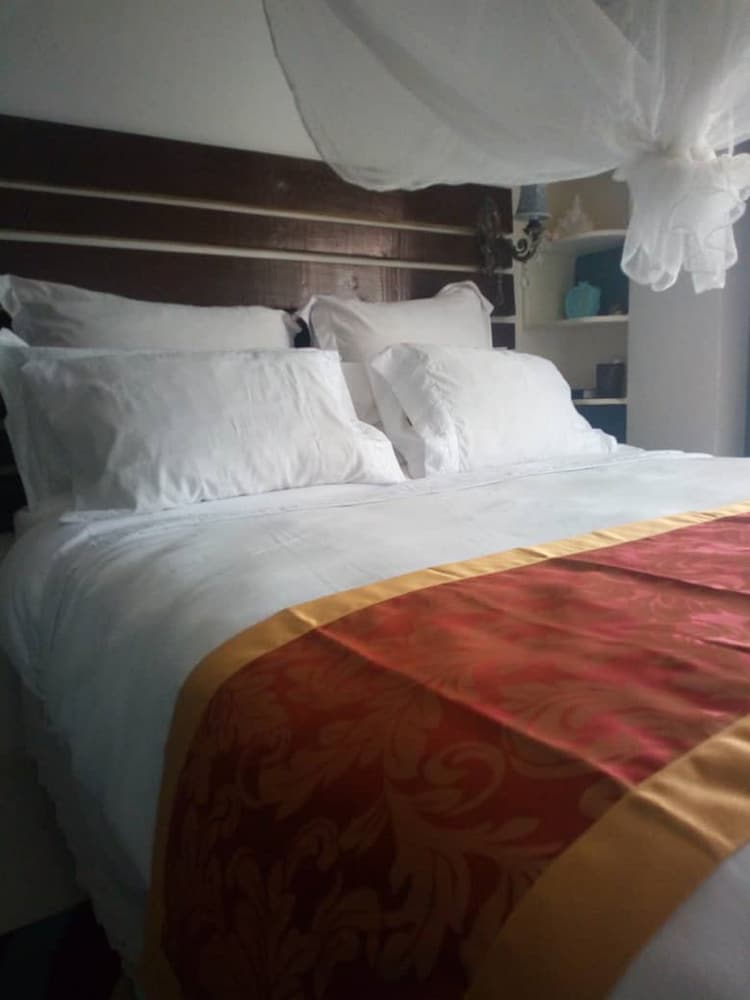 Jedidiah Guest House view 4