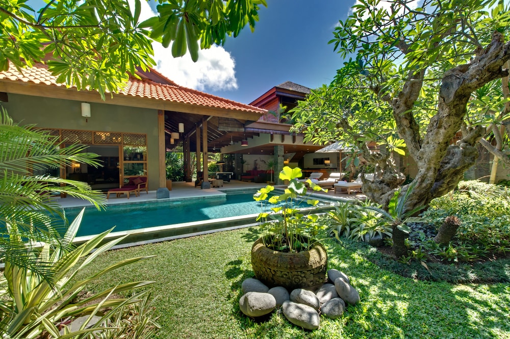 Villa Kinaree Estate