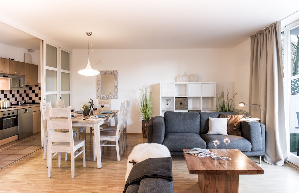 Parkside Apartment House
