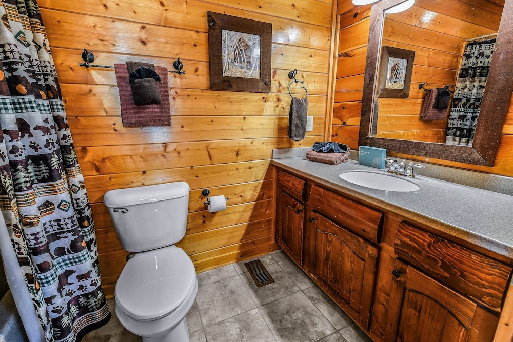 Extravagant View 3 Bedrooms 3 Bathrooms Cabin