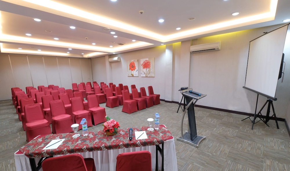 Lampion Hotel Solo