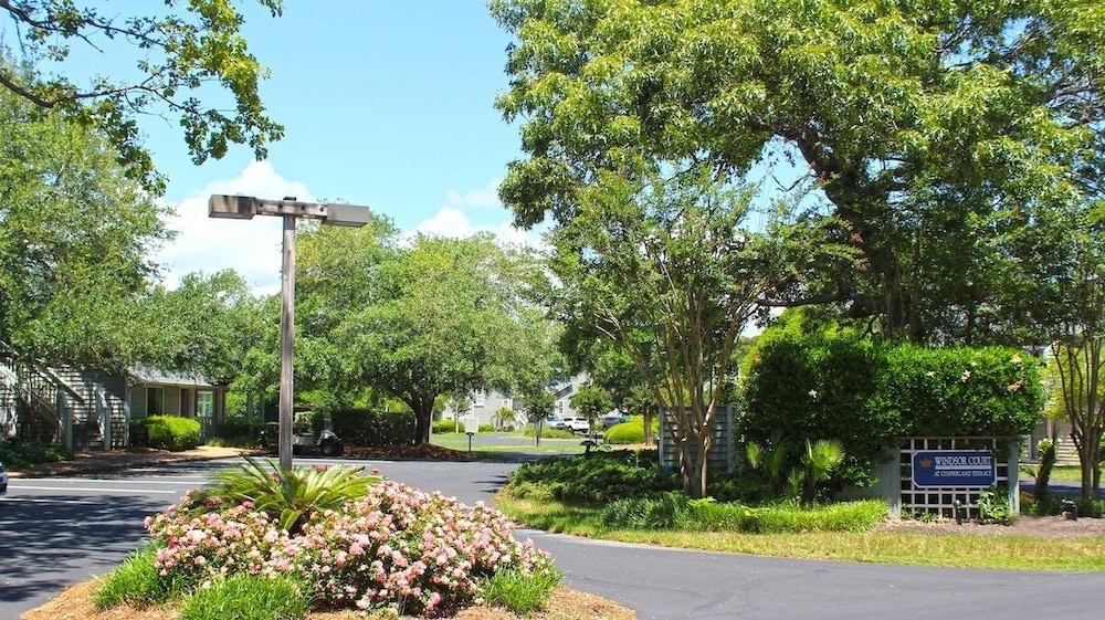 Windsor Court 11c 2 Bedroom Condo