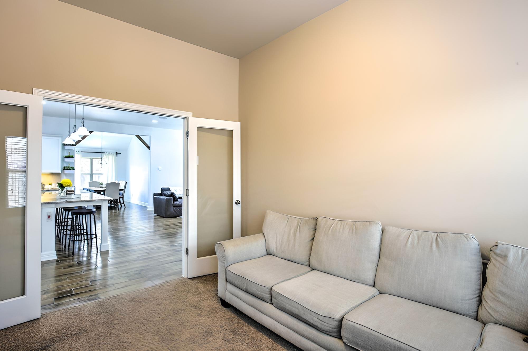 Suburban San Antonio Home w/ Covered Patio! - Image 4
