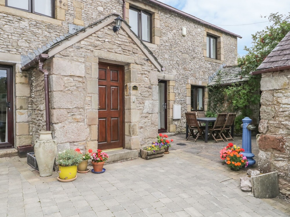 Penrith Vacations - Stonegarth Cottage - Property Image 1