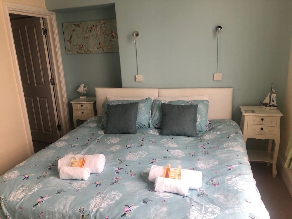 Bideford Vacations - The Wayfarer Inn - Property Image 11