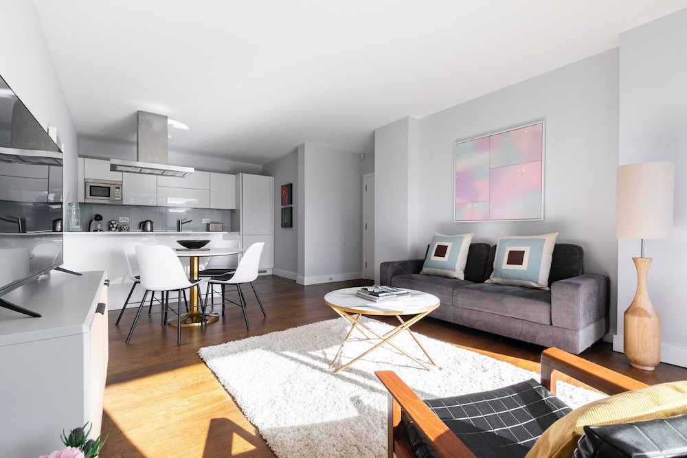 Paton Street by Onefinestay