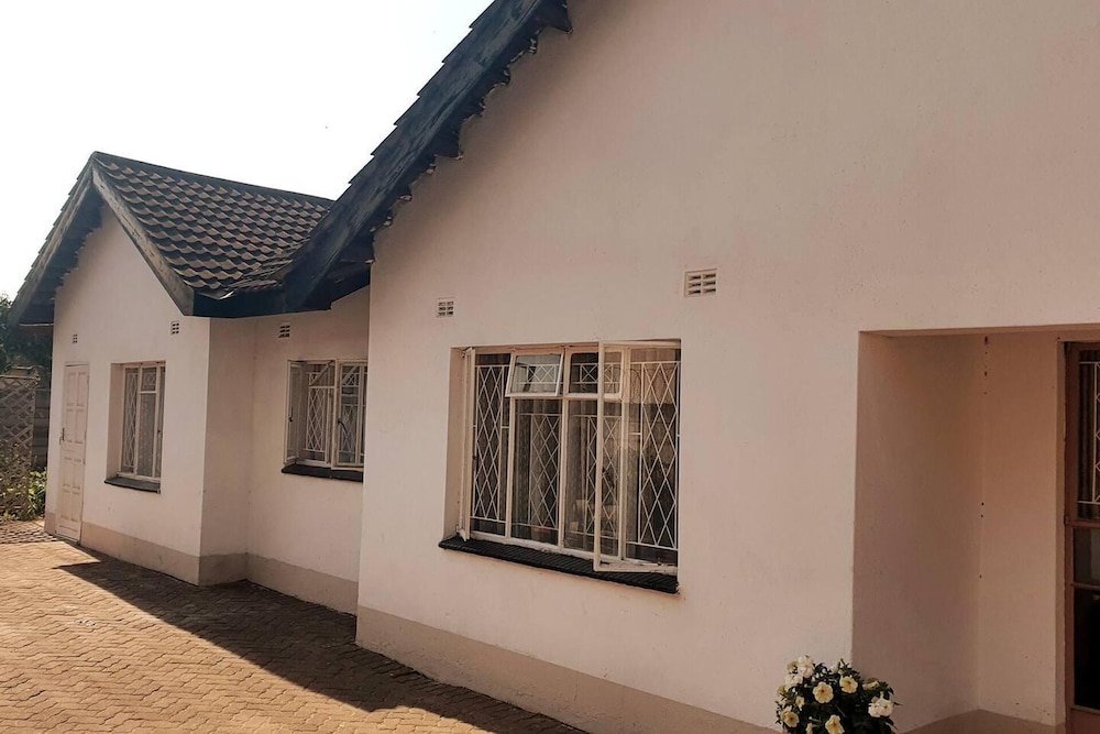 Stunning 3-bed House in Harare
