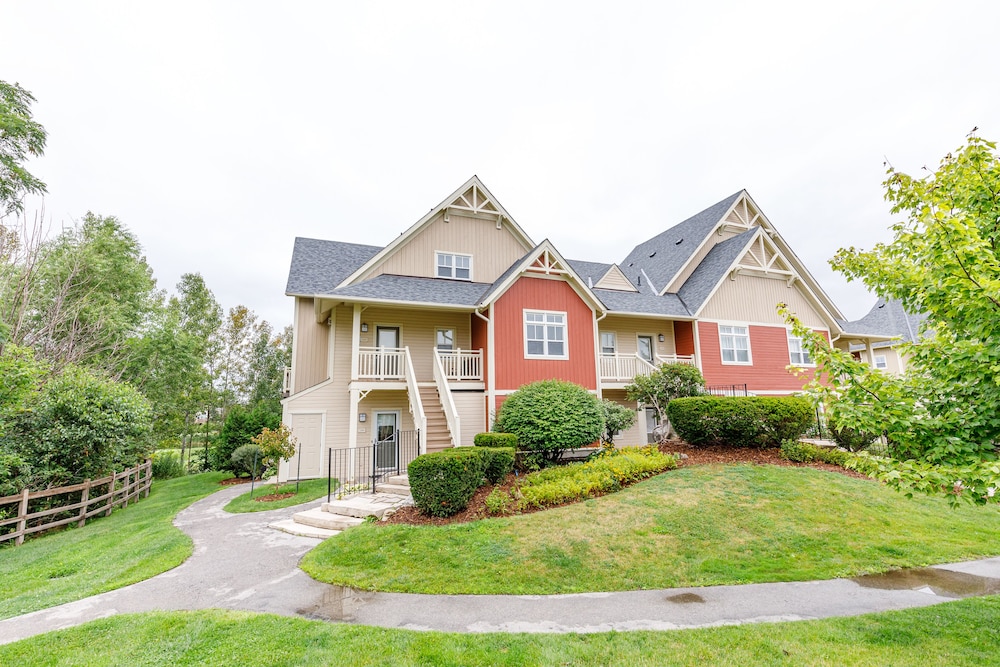 Rivergrass Condos
