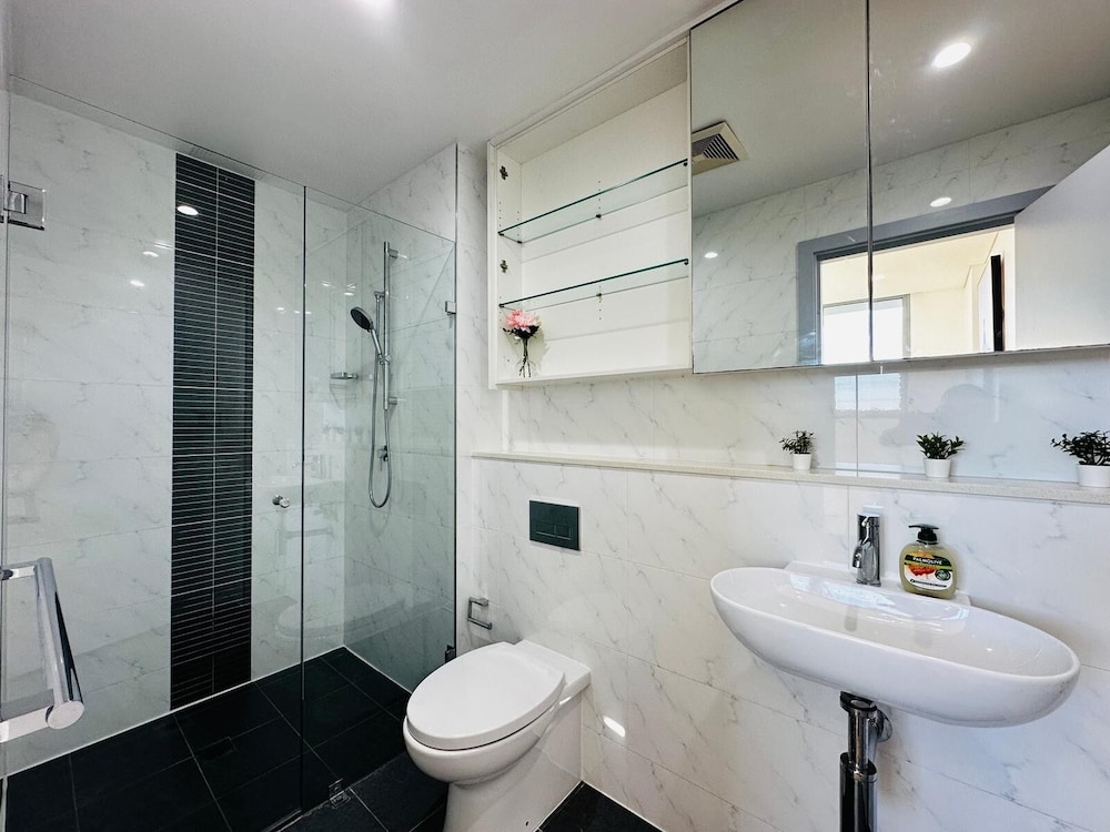Modern 3-Bedroom Apartment Ryde NSW