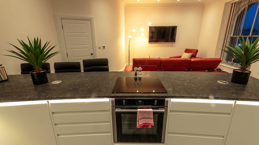 1 Bed- The Balmoral Suite