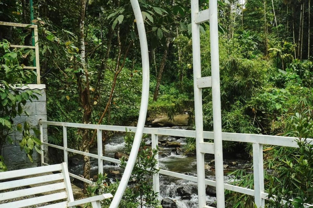 Villa La Vista Homestay