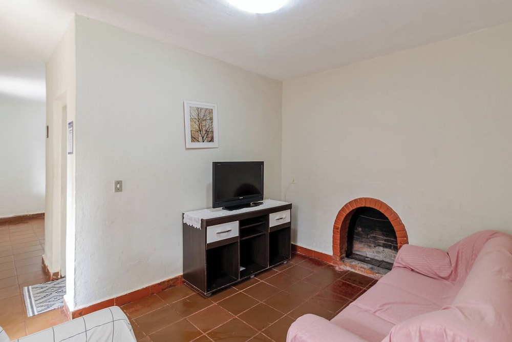 Ch Cara c Wifi Churrasq Pisc Lazer pet Friendly