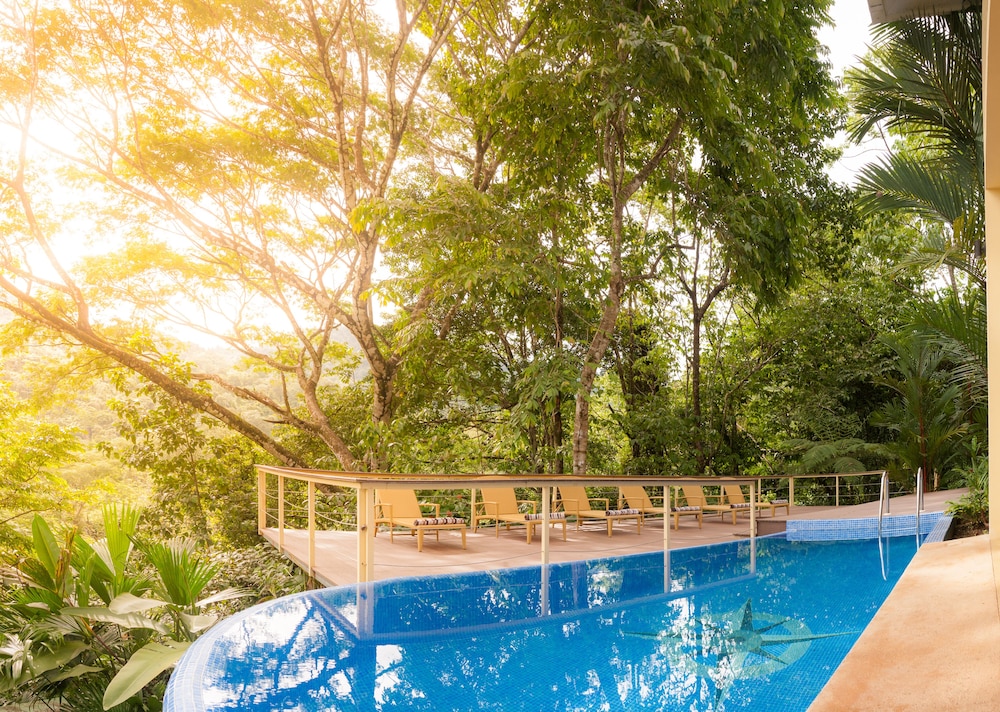 Monos Locos - Portasol Vacation Rental